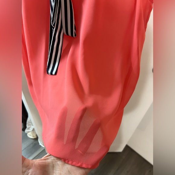 Coral Sheer Sleeveless Top with Striped Tie - Picture 4 of 4